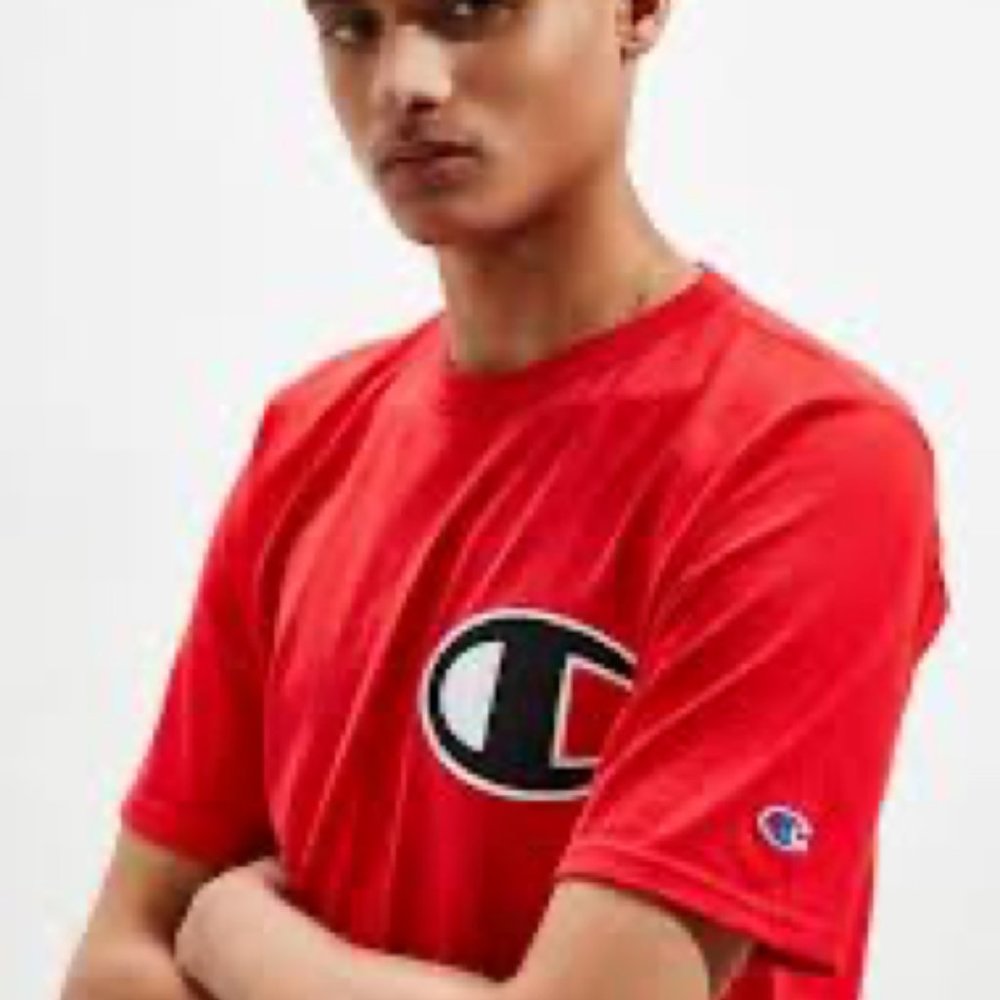 Champion Big Logo Embroidered Patch Mens Red Tee Shirt Short Sleeve Vintage XL